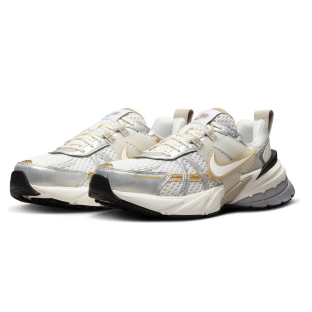 Nike Womens V2K Run Khaki Metallic Silver White HJ7245-100 Size 10 - Picture 1 of 6